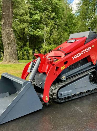 Skid steer loader, HTV 1000